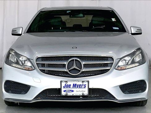 Used 2016 Mercedes-Benz E 350 Sedan image 3