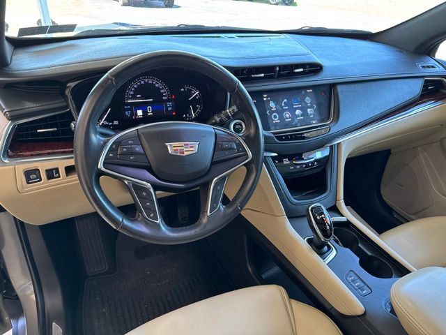 Used 2019 Cadillac XT5 Luxury AWD/4WD image 15