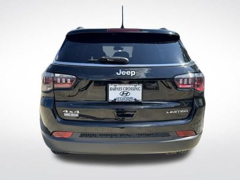 Used 2022 Jeep Compass Limited AWD/4WD image 3