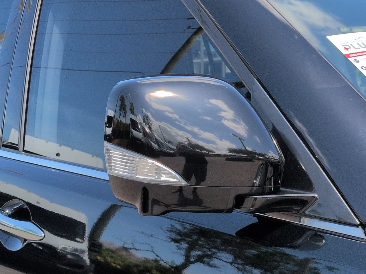 Used 2021 INFINITI QX80 Luxe w/ All-Season Package RWD image 12