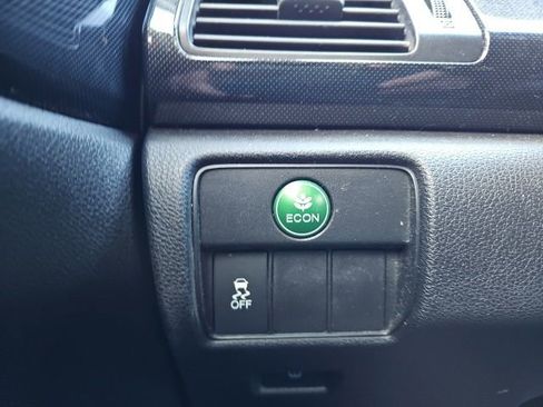 Used 2013 Honda Accord Sport image 32