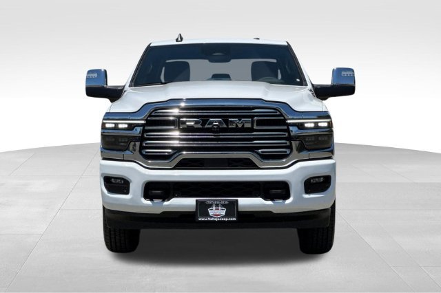 Used 2025 RAM 2500 Laramie AWD/4WD image 9