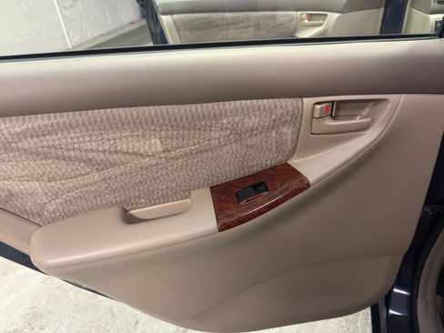 Used 2006 Toyota Corolla LE image 25