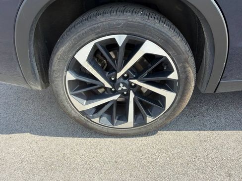 Used 2024 Mitsubishi Outlander SE FWD image 7