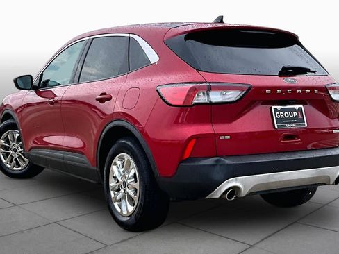 Used 2020 Ford Escape SE FWD image 11