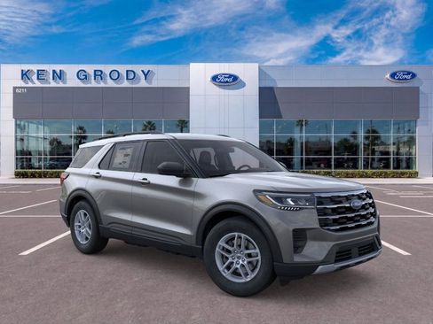 New 2026 Ford Explorer Active RWD image 1