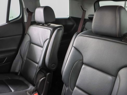 Used 2023 GMC Acadia SLT w/ Elevation Edition AWD/4WD image 25