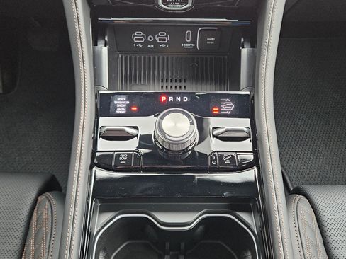 New 2026 Jeep Grand Cherokee Summit image 11