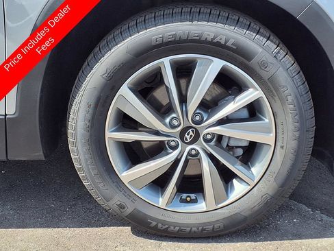 Used 2020 Hyundai Santa Fe Limited w/ Cargo Package FWD image 9