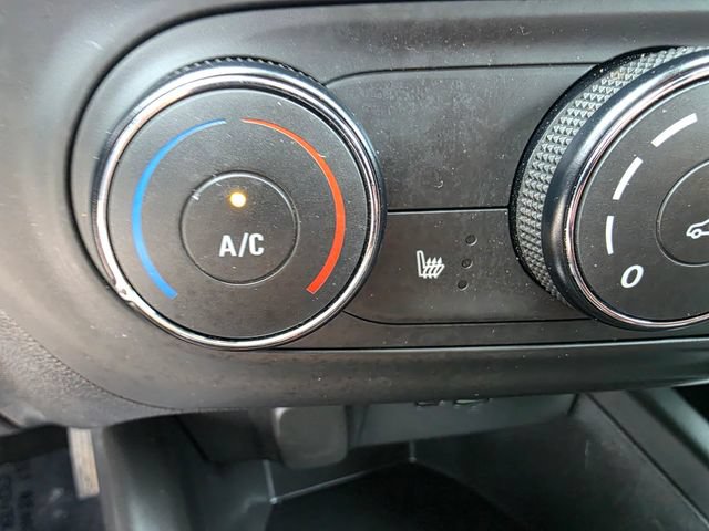 Used 2024 Chevrolet Trax RS FWD image 29