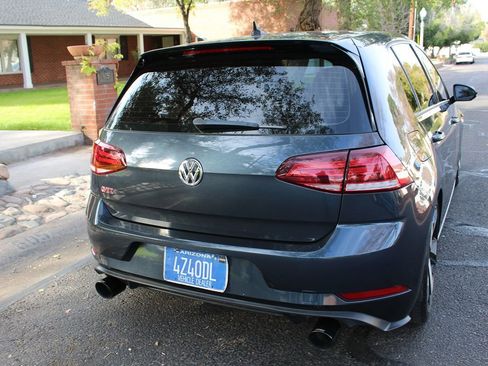 Used 2019 Volkswagen GTI SE image 26