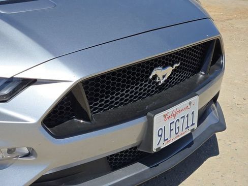Used 2021 Ford Mustang GT RWD image 5
