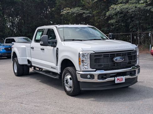 New 2026 Ford F350 XL AWD/4WD image 2