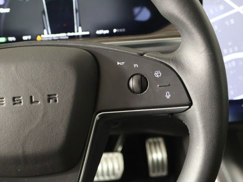 Used 2023 Tesla Model S Standard Range AWD/4WD image 41