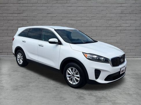 Used 2020 Kia Sorento L FWD image 8