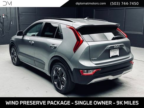 Used 2023 Kia Niro Wind w/ Wind Preserve Package FWD image 4