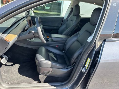 Used 2022 Tesla Model Y Performance AWD/4WD image 10