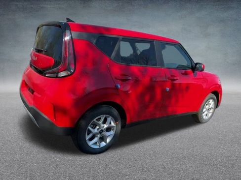 Used 2023 Kia Soul LX w/ LX Technology Package image 23