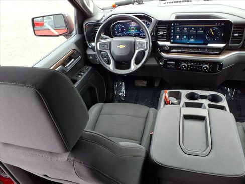 Certified 2022 Chevrolet Silverado 1500 LT image 10
