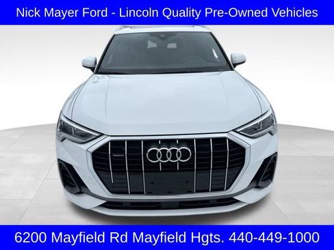 Used 2023 Audi Q3 2.0T Premium image 2