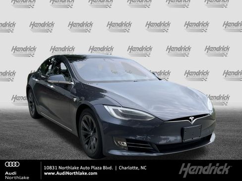 Used 2018 Tesla Model S 75D AWD/4WD image 1