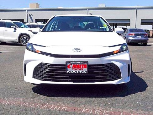 Used 2026 Toyota Camry LE FWD image 3