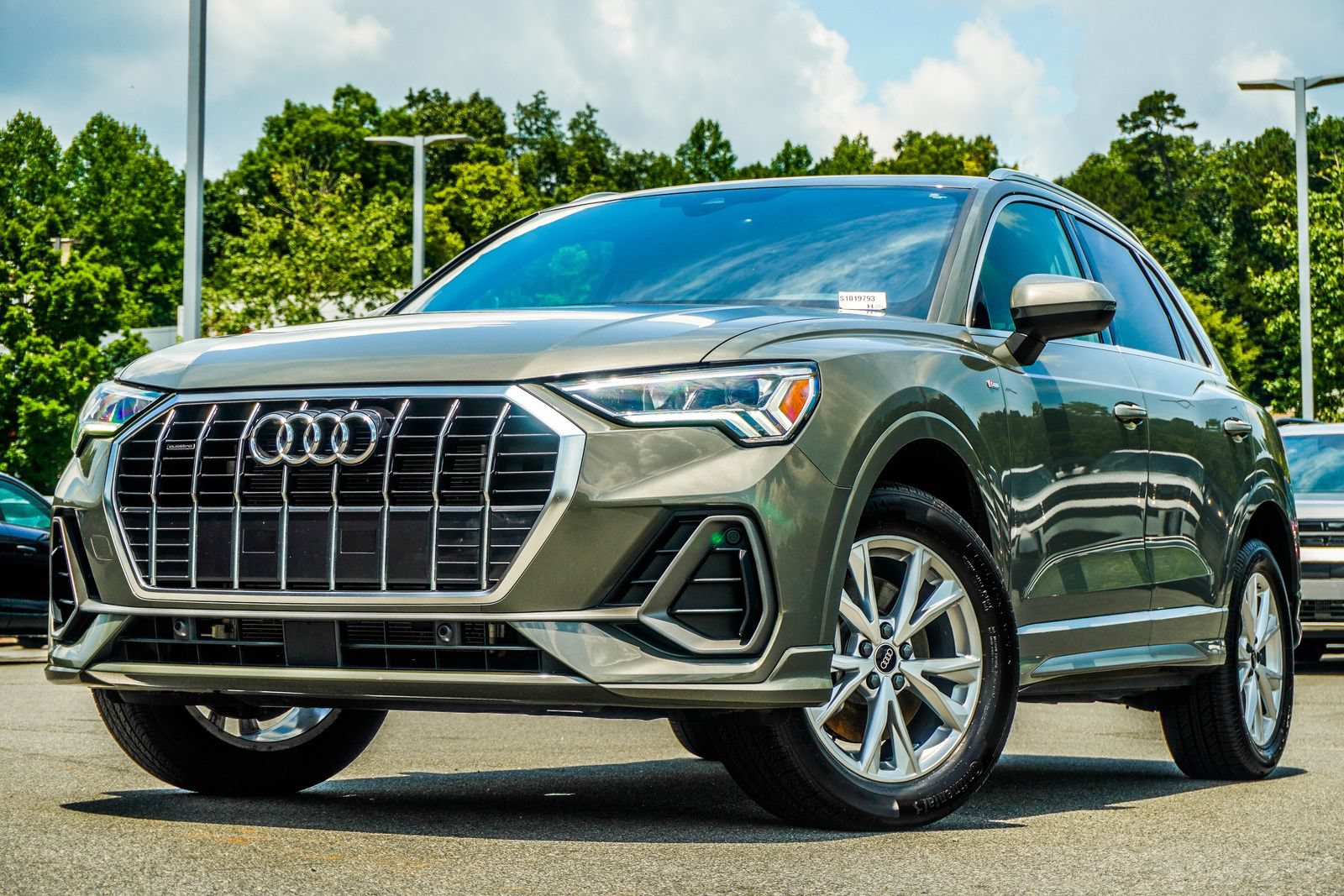 Used 2025 Audi Q3 2.0T Premium AWD/4WD image 1