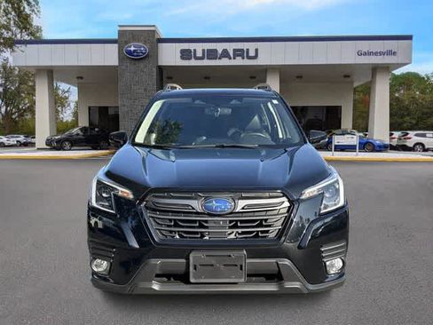 Certified 2023 Subaru Forester Limited AWD/4WD image 9