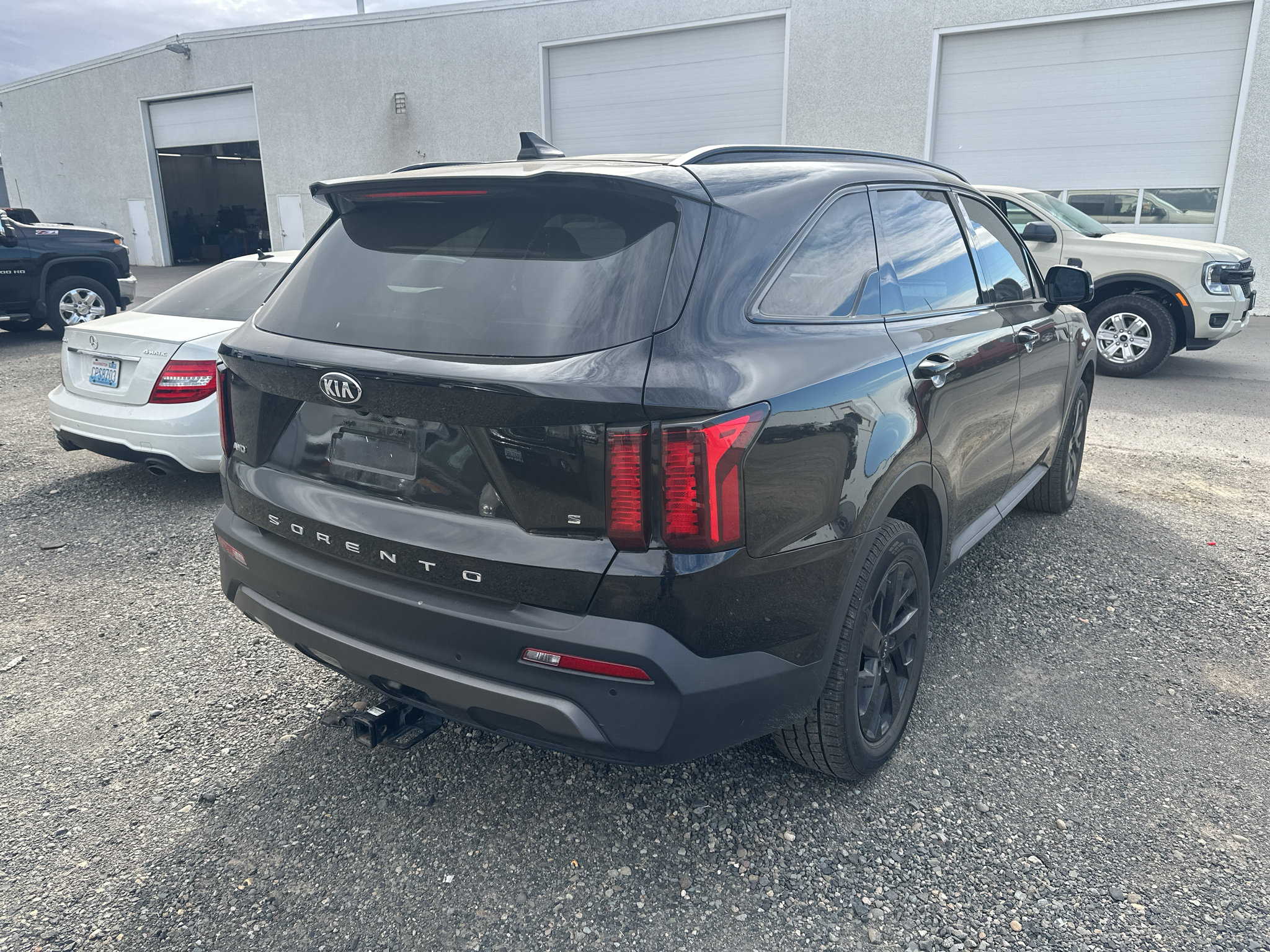 Used 2021 Kia Sorento S AWD/4WD image 4