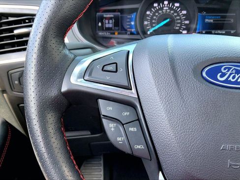 Used 2023 Ford Edge ST-Line AWD/4WD image 17