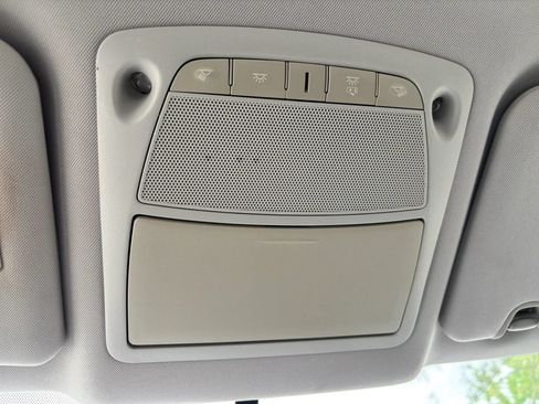 Used 2015 Nissan Rogue S FWD image 25