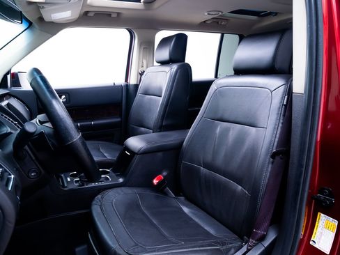 Used 2014 Ford Flex Limited w/ Equipment Group 302A AWD/4WD image 18
