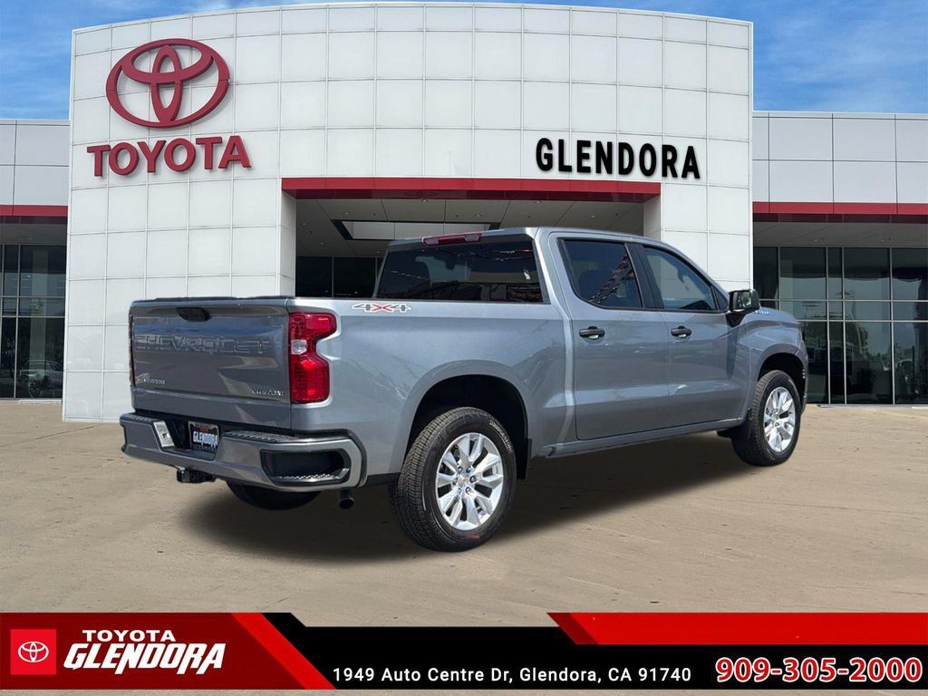 Used 2026 Chevrolet Silverado 1500 Custom AWD/4WD image 11