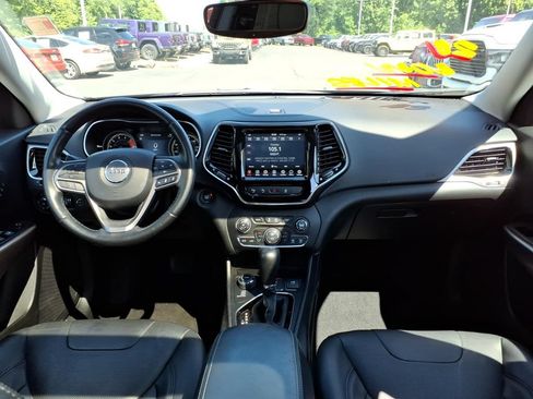 Used 2021 Jeep Cherokee Limited AWD/4WD image 13