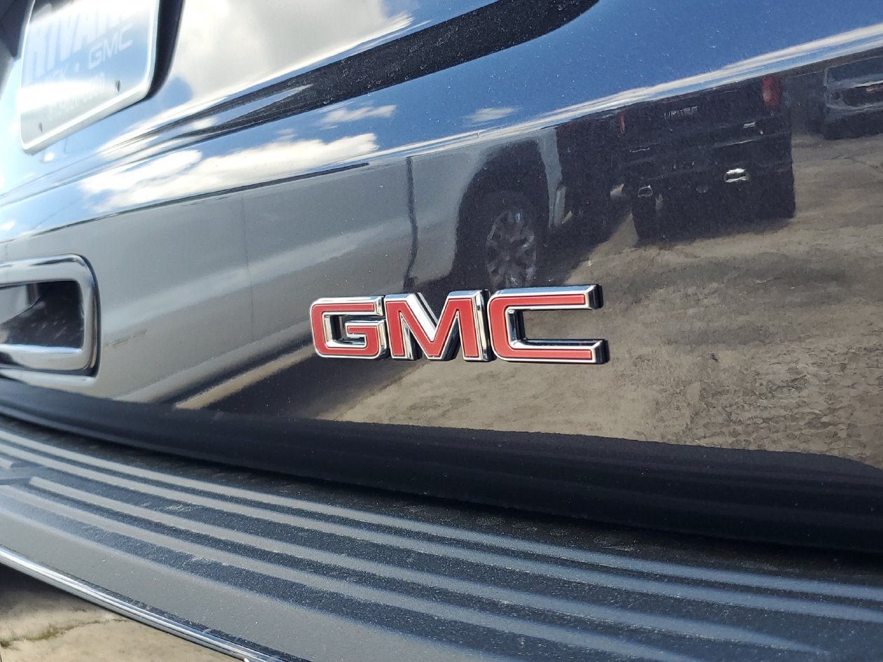 New 2027 GMC Yukon Denali w/ Denali Reserve Package AWD/4WD image 7