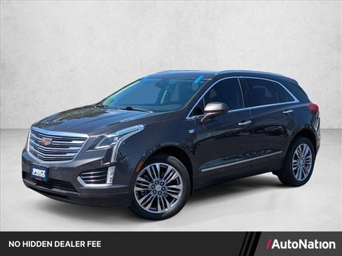 Used 2017 Cadillac XT5 Premium Luxury AWD/4WD image 1