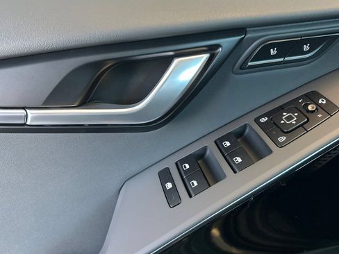 New 2026 Kia Niro Wave FWD image 11