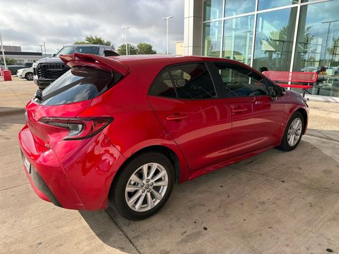 Used 2026 Toyota Corolla SE FWD image 15