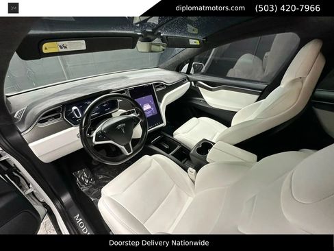 Used 2017 Tesla Model X 100D image 16