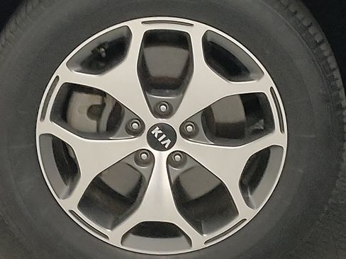 Used 2020 Kia Telluride EX w/ Towing Package image 31