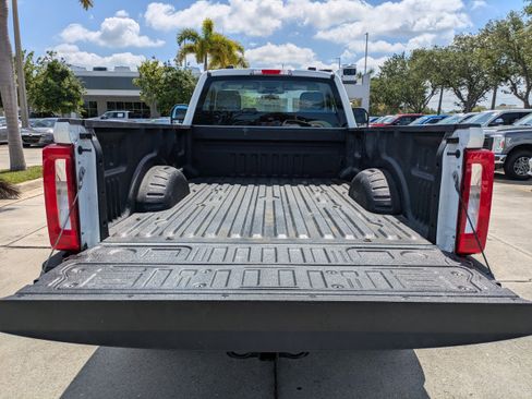 Certified 2025 Ford F250 XL w/ XL Driver Assist Package AWD/4WD image 11