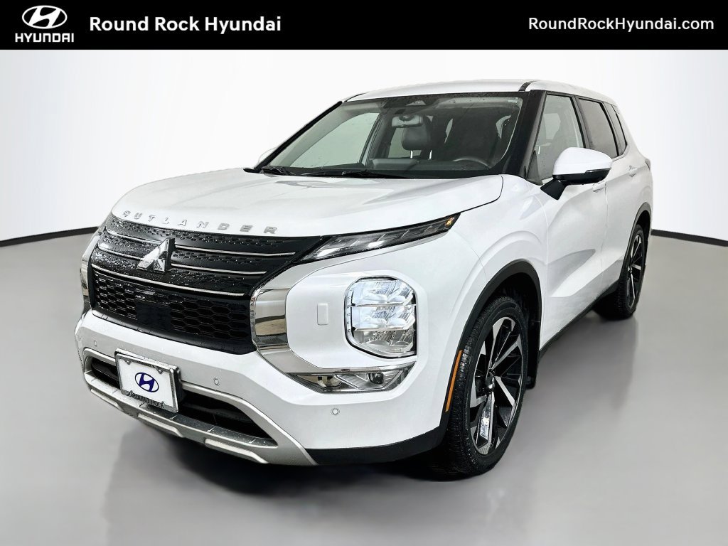 Used 2024 Mitsubishi Outlander SE AWD/4WD image 1