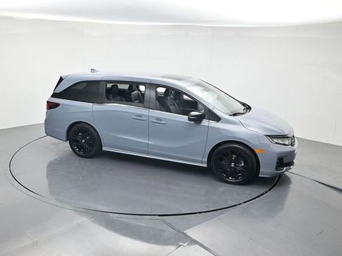 Used 2025 Honda Odyssey Sport-L image 41