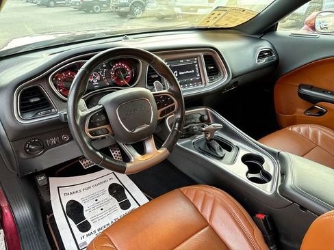 Used 2019 Dodge Challenger SRT Hellcat Redeye image 21