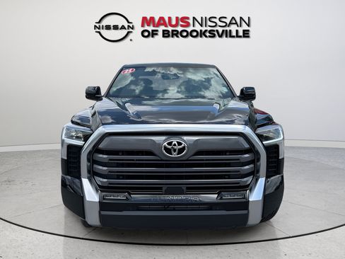 Used 2025 Toyota Tundra Limited AWD/4WD image 3