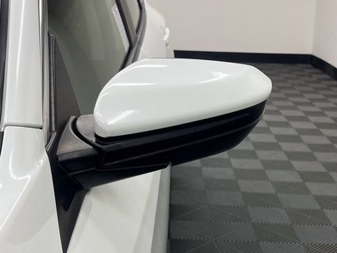Used 2018 Honda Civic EX-L image 21