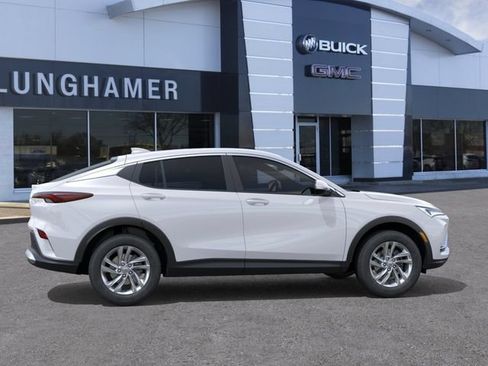 New 2026 Buick Envista Preferred FWD image 5