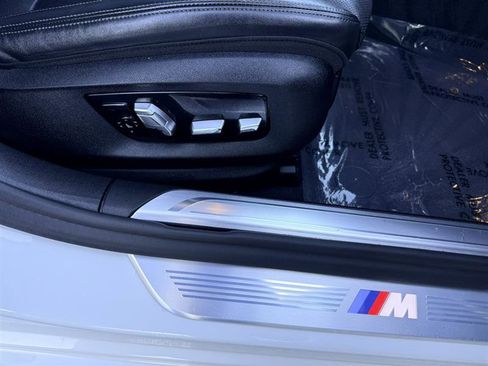 Used 2021 BMW 740i 740i SEDAN w/ M Sport Package image 17
