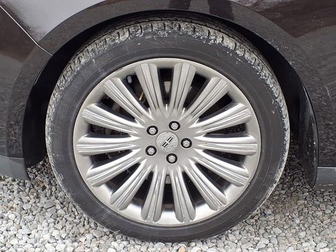 Used 2013 Lincoln MKS image 13