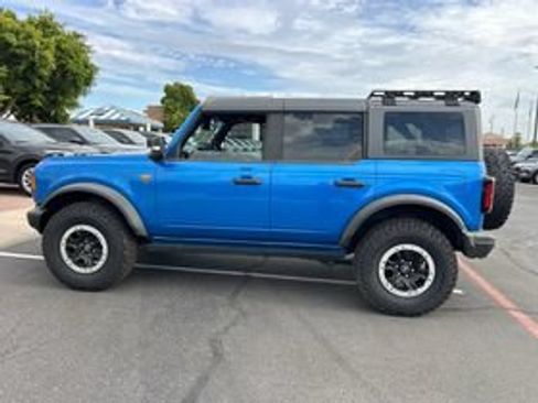 Used 2022 Ford Bronco Badlands AWD/4WD image 5